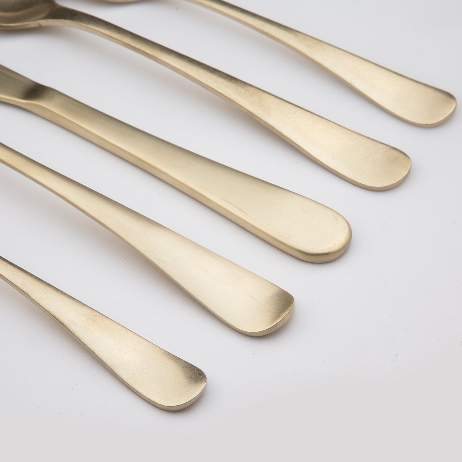 Cumet Rhiannon Champagne Rumble 20-Piece Flatware Set